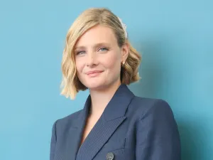 Romola Garai