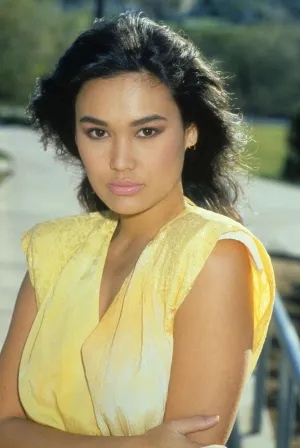 Tia Carrere